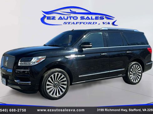 Used 2019 Lincoln Navigator Reserve image 1