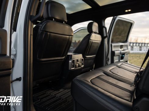 Used 2022 Ford F350 Platinum w/ FX4 Off-Road Package image 24
