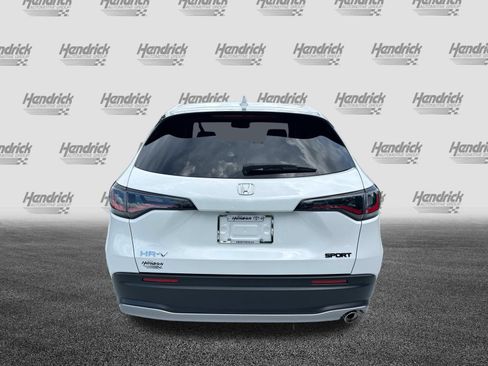 Used 2024 Honda HR-V Sport image 9