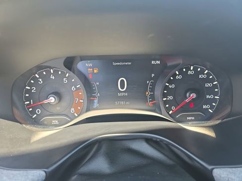 Used 2024 Jeep Compass Latitude AWD/4WD image 19