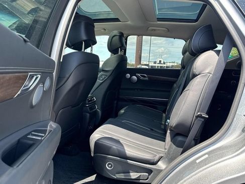 Certified 2026 Genesis GV80 2.5T Advanced AWD/4WD image 10