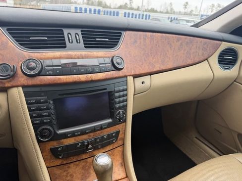 Used 2006 Mercedes-Benz CLS 500 CLS 500 image 21