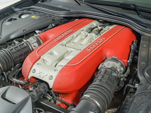 Certified 2019 Ferrari 812 Superfast RWD image 43
