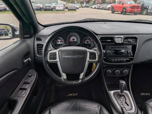 Used 2013 Chrysler 200 Limited FWD image 16
