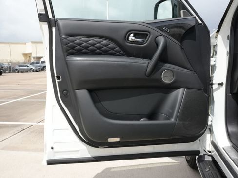 Certified 2024 INFINITI QX80 Sensory AWD/4WD image 17