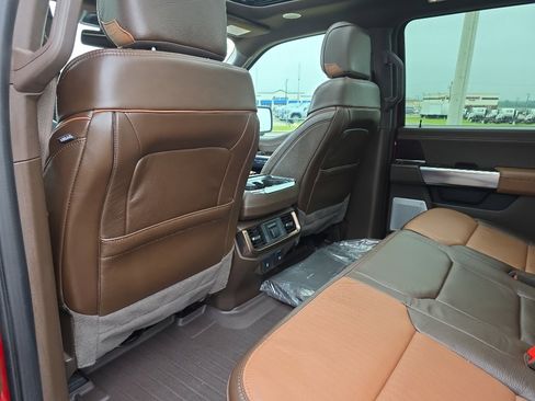 Used 2024 Ford F150 King Ranch w/ FX4 Off-Road Package AWD/4WD image 18