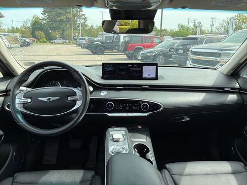 Used 2025 Genesis GV70 2.5T image 24