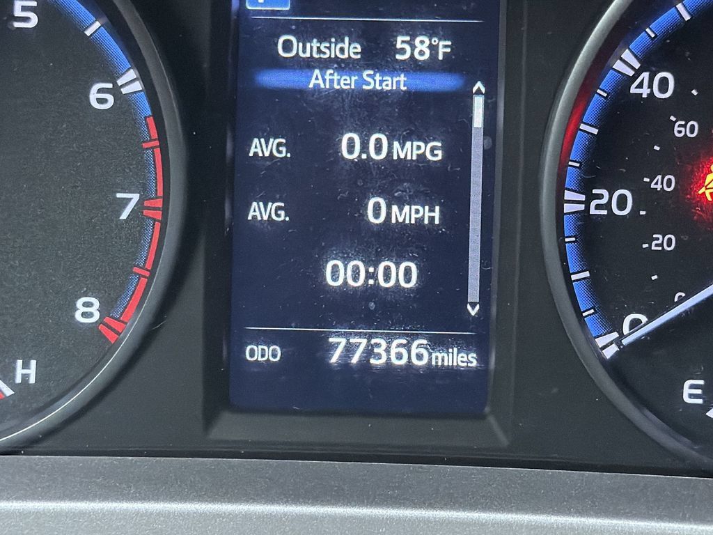 Used 2018 Toyota RAV4 LE w/ All Weather Liner Package AWD/4WD image 24