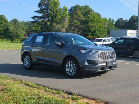 Used 2024 Ford Edge SEL AWD/4WD image 15