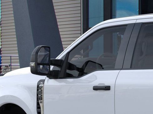 New 2026 Ford F250 XL w/ XL Driver Assist Package AWD/4WD image 23