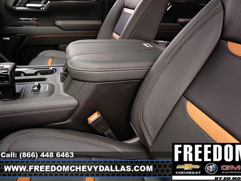 New 2026 GMC Sierra 1500 AT4 w/ AT4 Premium Package image 38