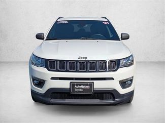 Used 2021 Jeep Compass Latitude video 2