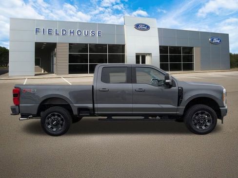 Used 2023 Ford F250 XLT w/ XLT Premium Package AWD/4WD image 9
