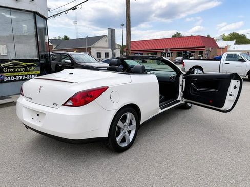 Used 2007 Pontiac G6 GT w/ Premium Package FWD image 13