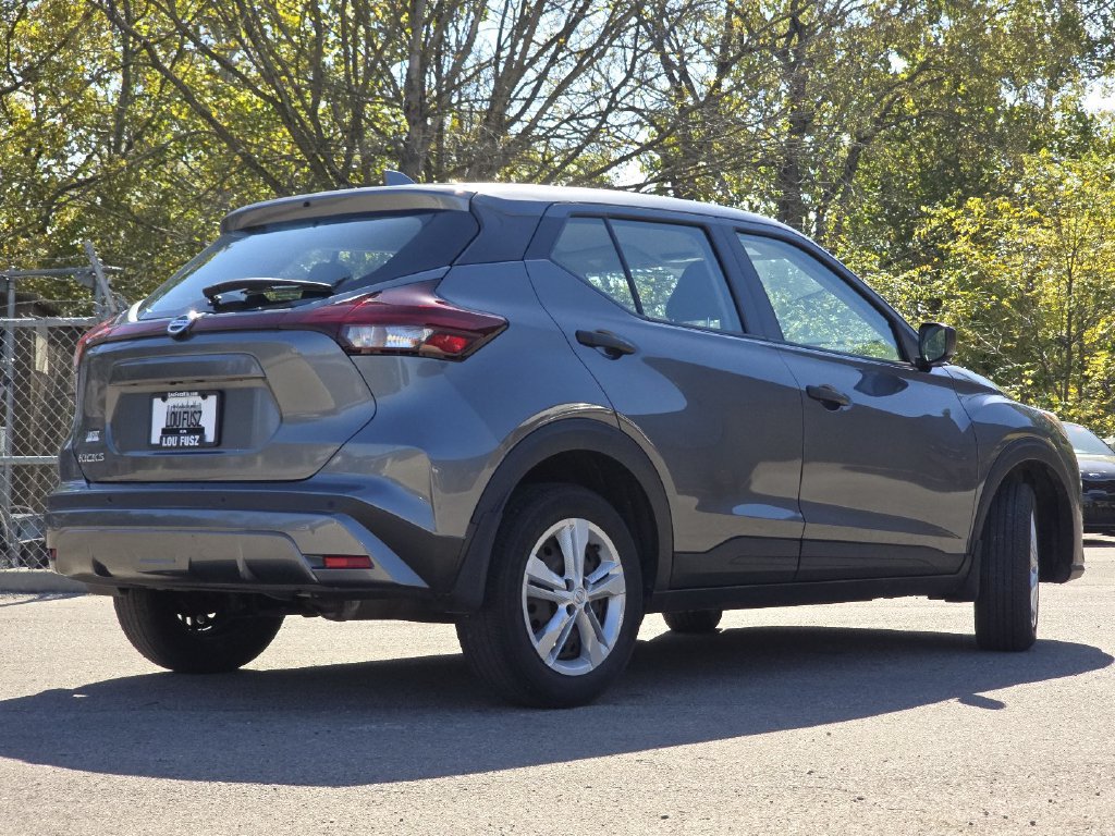 Used 2021 Nissan Kicks S FWD image 13