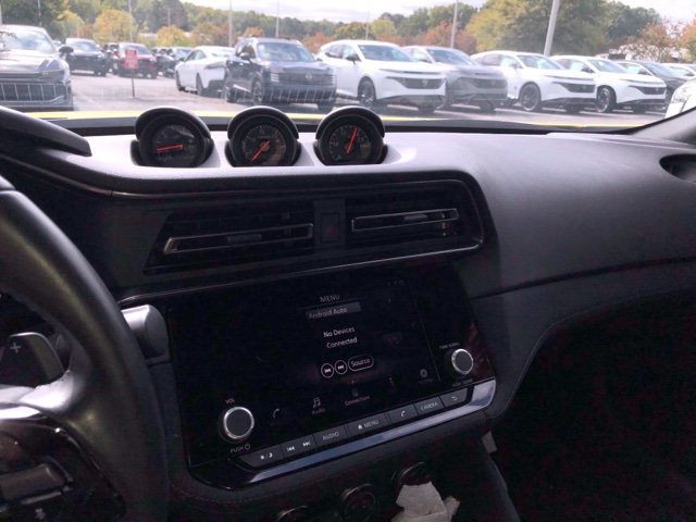 Used 2024 Nissan Z Sport w/ Floor Mat Package RWD image 18