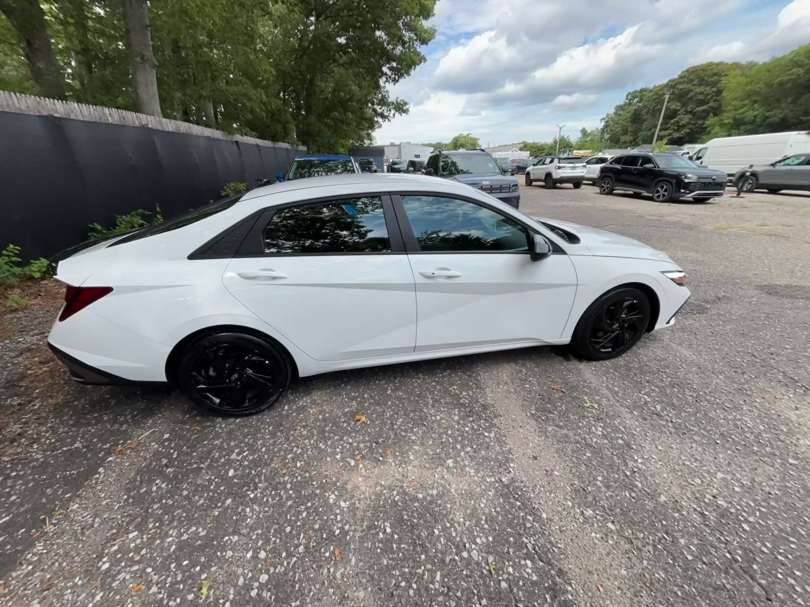 Used 2026 Hyundai Elantra Sport FWD image 15