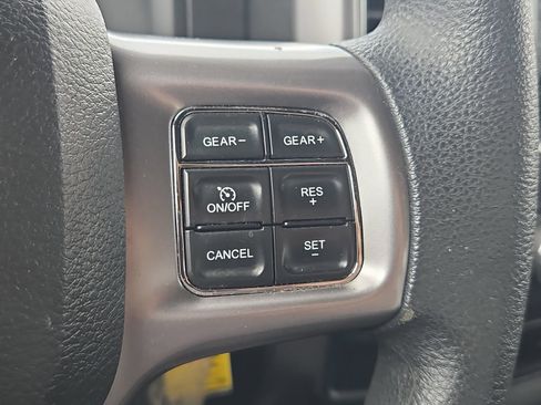 Used 2024 RAM 1500 Warlock RWD image 24
