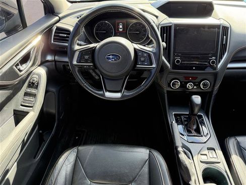 Used 2019 Subaru Crosstrek 2.0i Limited w/ Moonroof Package w/Navigation image 9