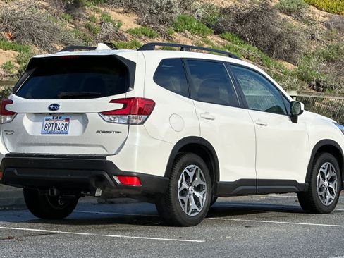 Used 2020 Subaru Forester Premium w/ Popular Package #1 image 2