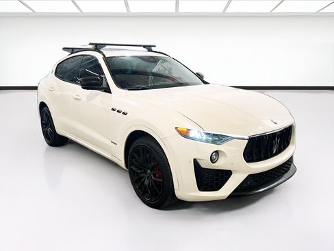 Used 2020 Maserati Levante S GranSport AWD/4WD image 3