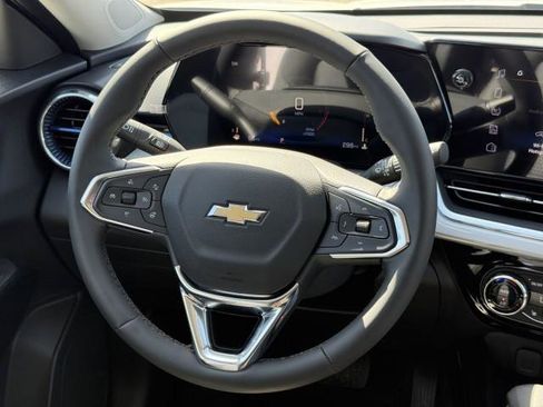 New 2026 Chevrolet Trax LT w/ LT Convenience Package image 26