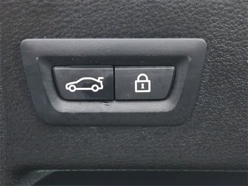 Used 2019 BMW X6 xDrive35i w/ Premium Package image 29