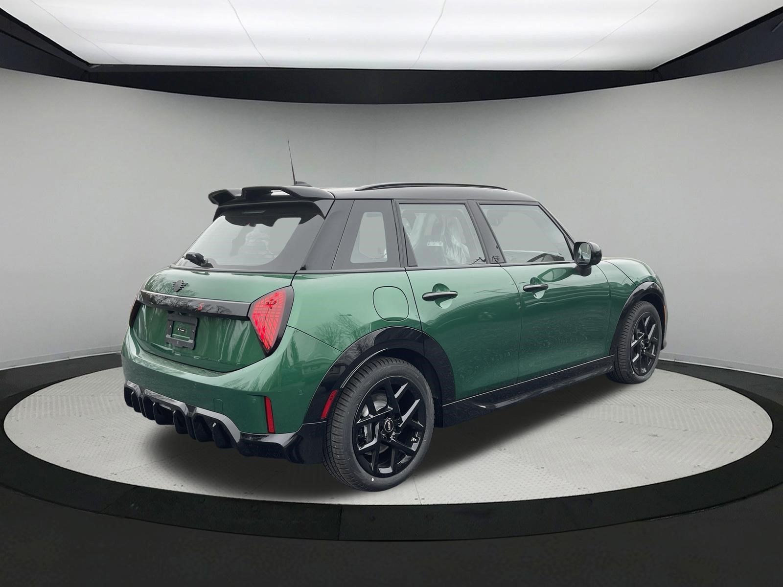 Used 2026 MINI Cooper S FWD image 4