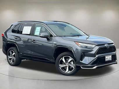 Used 2024 Toyota RAV4 SE w/ Weather & Moonroof Package