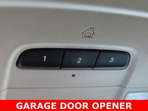 Used 2020 Chevrolet Traverse RS w/ LPO, Floor Liner Package image 40