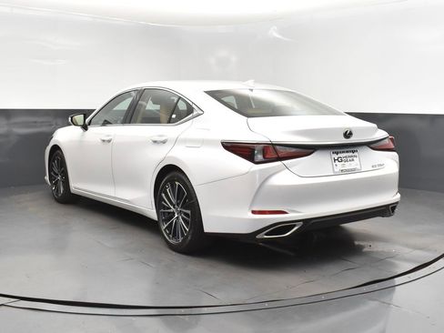 New 2025 Lexus ES 350 w/ Premium Package image 5