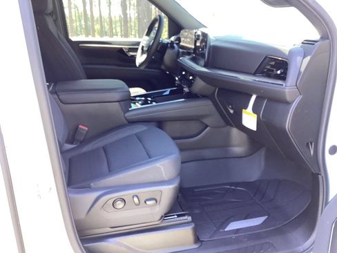 New 2026 Chevrolet Tahoe LS RWD image 21