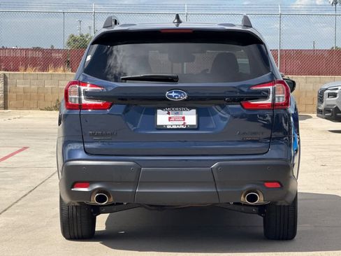 Used 2025 Subaru Ascent Bronze Edition w/ Popular Package #2 image 4