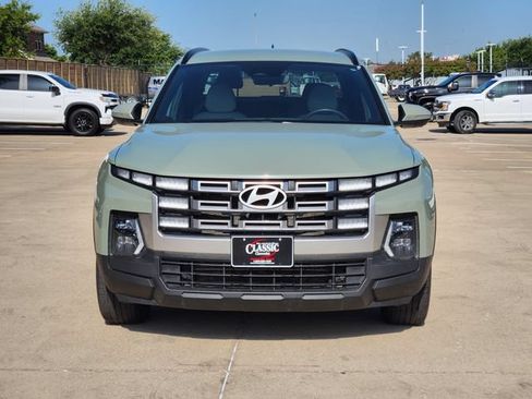 Used 2025 Hyundai Santa Cruz SEL FWD image 10