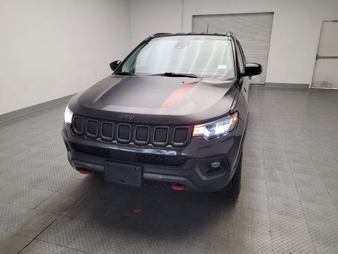 Used 2022 Jeep Compass Trailhawk w/ Trailhawk Convenience Group AWD/4WD image 15