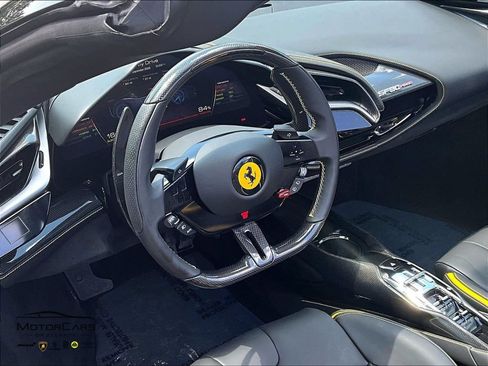 Used 2025 Ferrari SF90 Spider AWD/4WD image 12