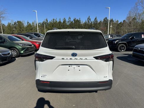 Used 2025 Toyota RAV4 XSE w/ Weather Package image 47