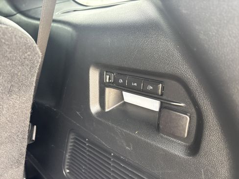 Used 2022 Ford Explorer ST w/ Equipment Group 401A image 8