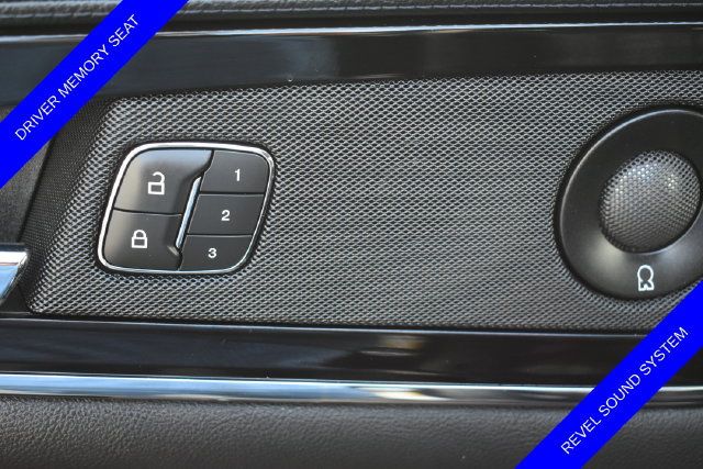 Used 2022 Lincoln Nautilus Reserve w/ Monochromatic Package AWD/4WD image 6