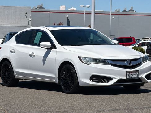 Used 2016 Acura ILX FWD image 5