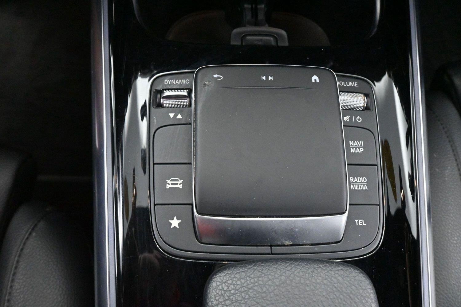 Used 2021 Mercedes-Benz GLA 250 w/ Premium Package image 26