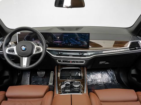 Used 2026 BMW X5 sDrive40i w/ M Sport Package RWD image 18