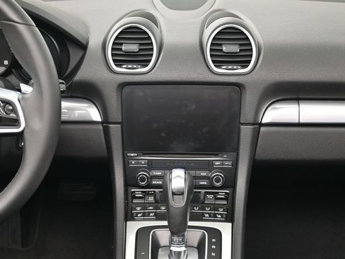 Certified 2023 Porsche 718 Boxster RWD image 8