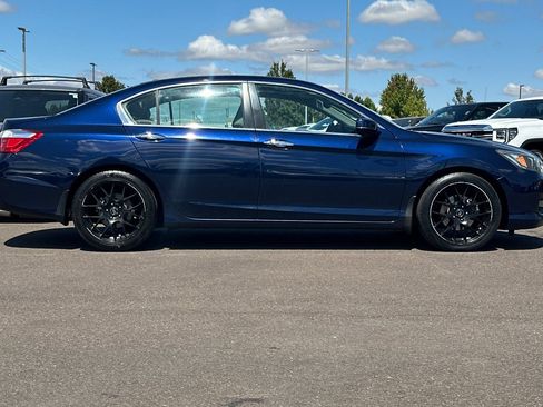 Used 2015 Honda Accord EX-L image 3