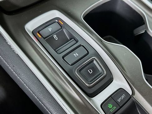 Used 2019 Honda Accord Touring image 27