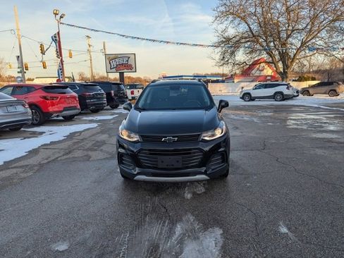 Used 2019 Chevrolet Trax LT w/ Redline Edition image 8