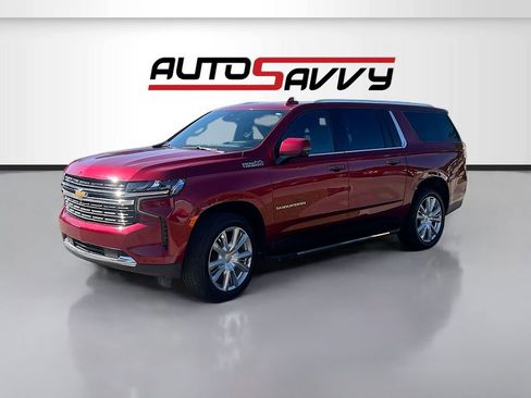 Used 2024 Chevrolet Suburban High Country w/ Max Trailering Package AWD/4WD image 3