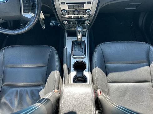 Used 2010 Ford Fusion SEL image 31