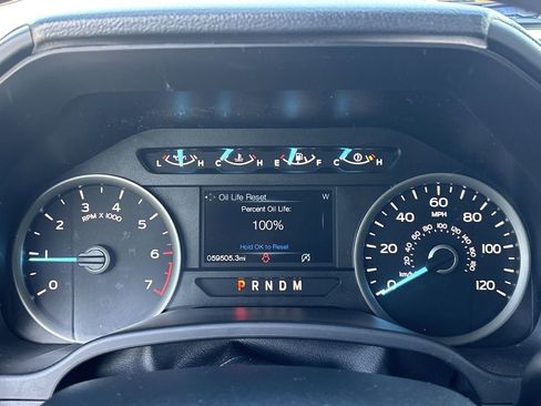 Certified 2020 Ford F150 XLT w/ Equipment Group 301A Mid image 22