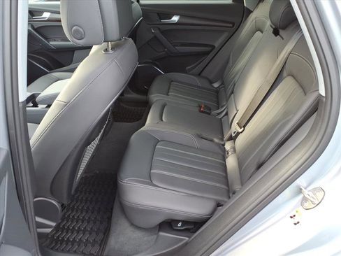 Used 2023 Audi Q5 2.0T Premium w/ Convenience Package AWD/4WD image 13